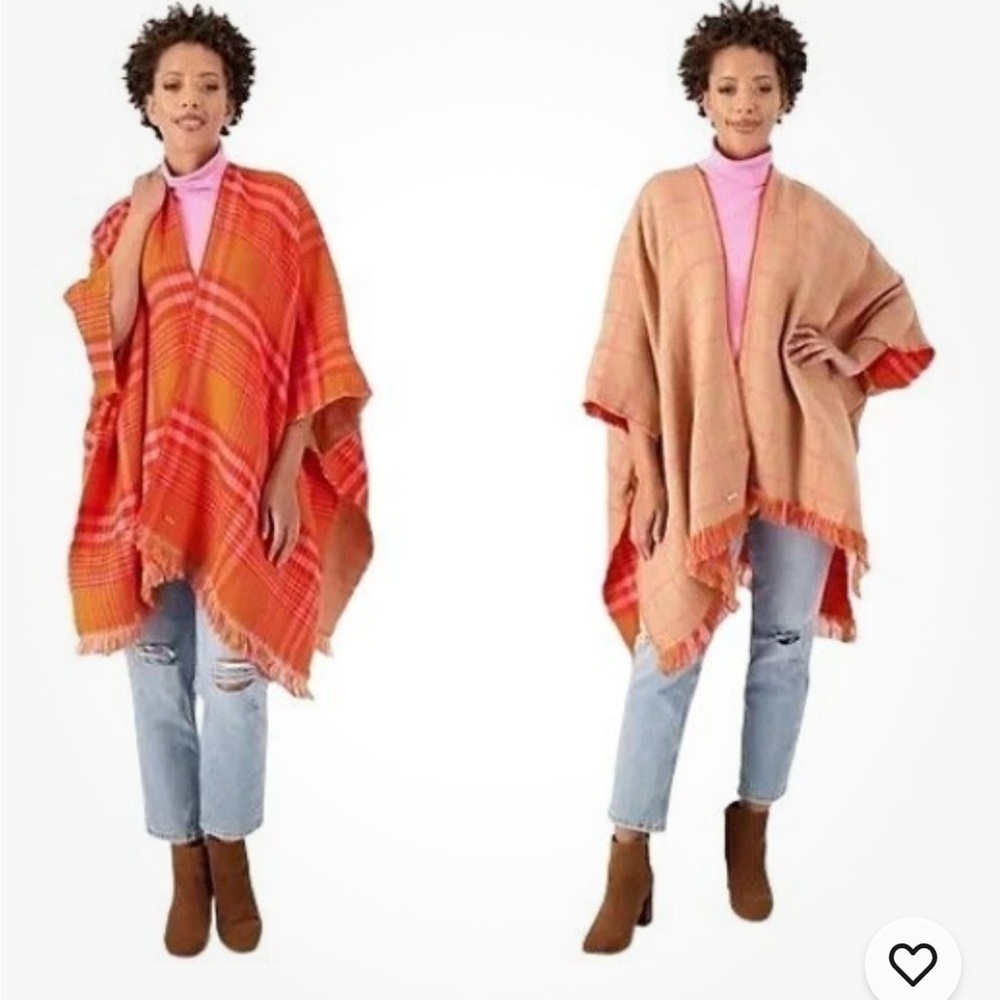 Juicy Couture Reversible Fringe Hem Plaid Ruana Poncho Beige Tan Oversized Shawl